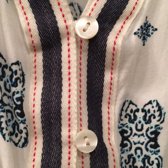 Kendall & Kylie Quarter Sleeve Romper - Picture 5 of 5